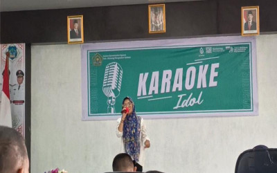 Agustina Mooduto Wakili MTs Negeri 4 Bolsel Di Karaoke Idol Kantor Kemenag Bolsel