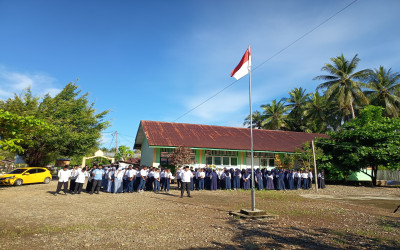 MTs Negerii 4 Bolsel Laksanakan Upacara Hari Kebangkitan Nasional Ke 117 Tahun 2025