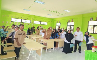 MTsN 4 Bolsel Gelar Lomba Kebersihan & Keindahan Kelas, Tampil Beragam Tema Hiasan di Ruangan Kelas