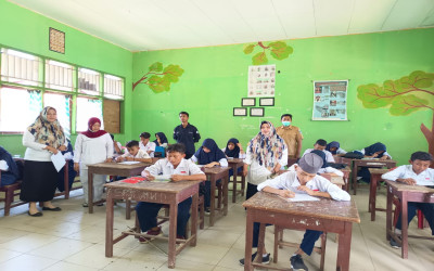 Tim Kesehatan Jiwa Puskesmas Pinolosian Gelar Skrining Kejiwaan Siswa Di MTs Negeri 4 Bolsel