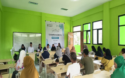 Irawaty Pimpin Rapat Persiapan UAM Bersama Orang Tua Siswa Kelas IX MTsN 4 Bolsel